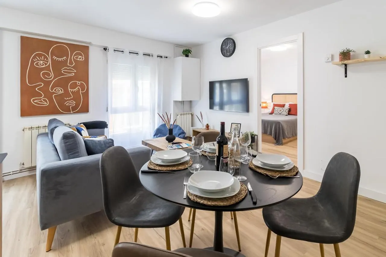 Apartamento Recien Reformado Plaza Del Ayuntamiento Santander 0*,  España